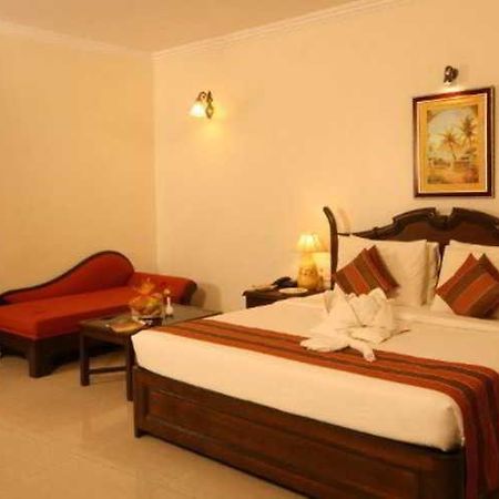 Nazri Resort Baga Extérieur photo