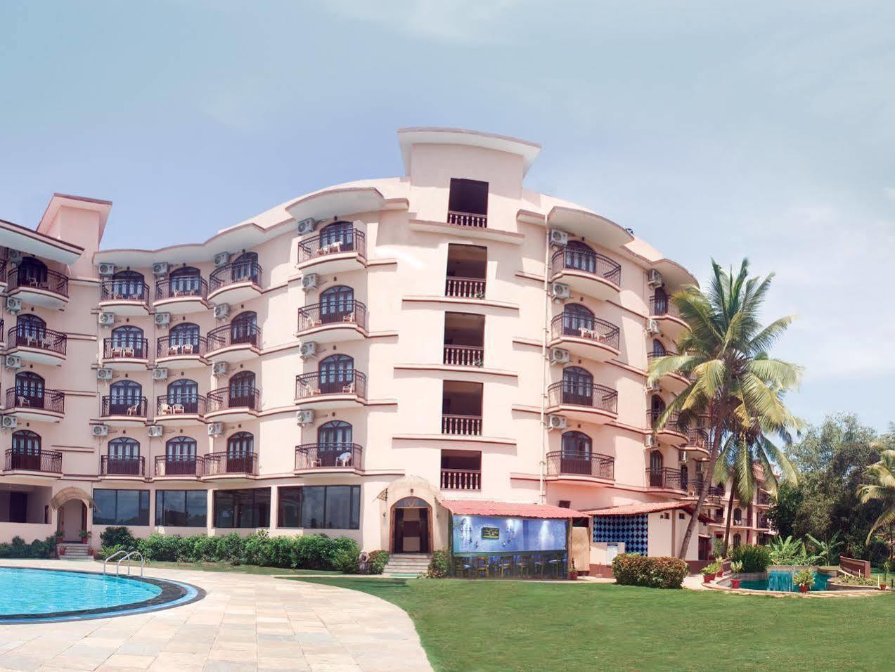 Nazri Resort Baga Extérieur photo